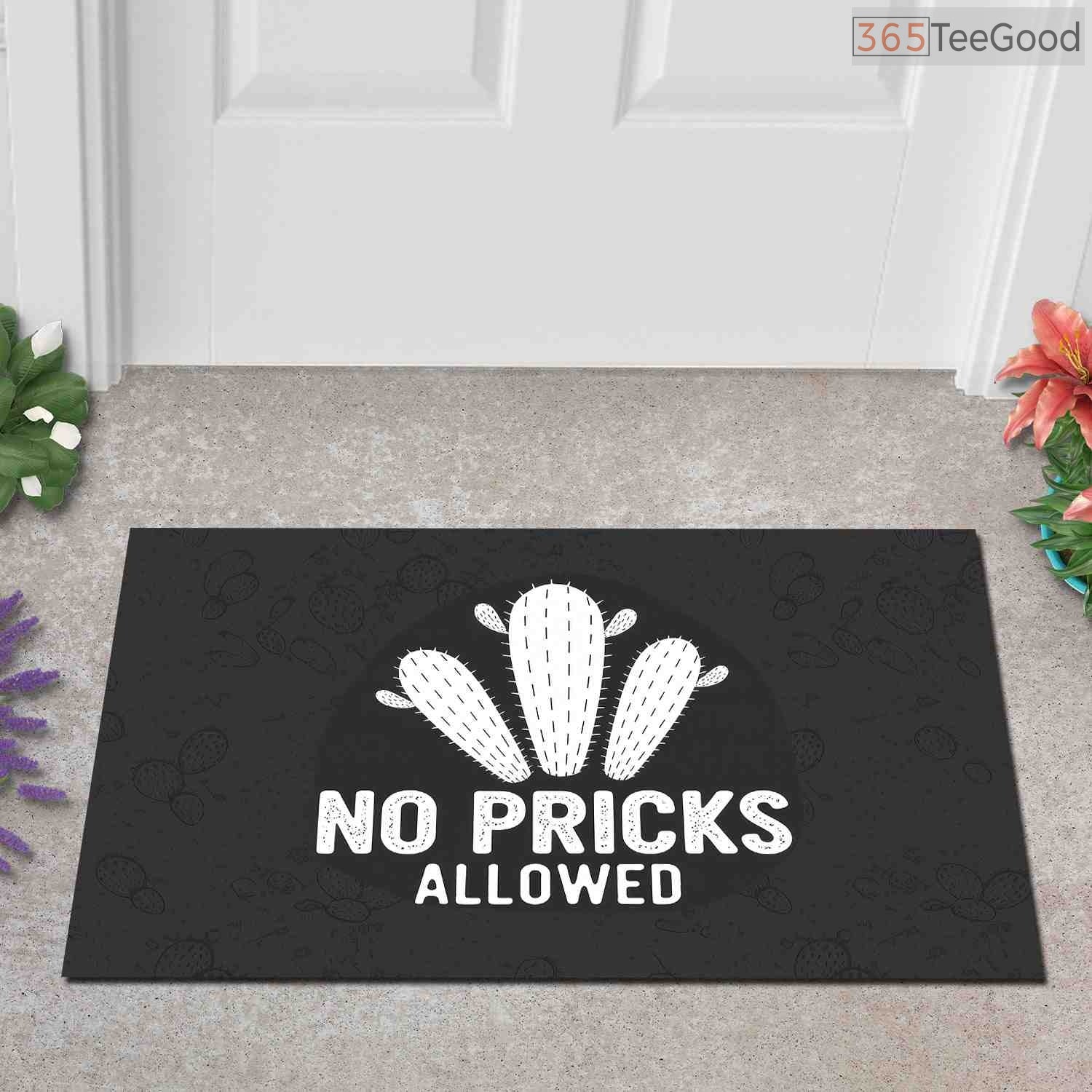 Custom Text Doormat Funny Cactus _No Pricks Allowed_ - Sassy Entryway Rug for Desert Decor