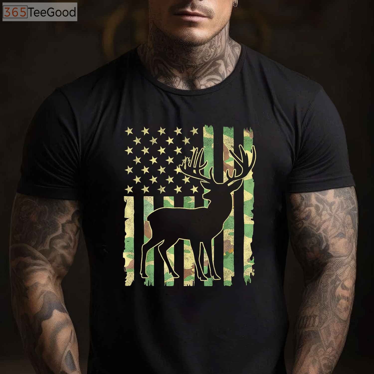 Deer Hunting USA Flag Hunting T-Shirt, Buck Camouflage Hunter Dad Hunting Shirt