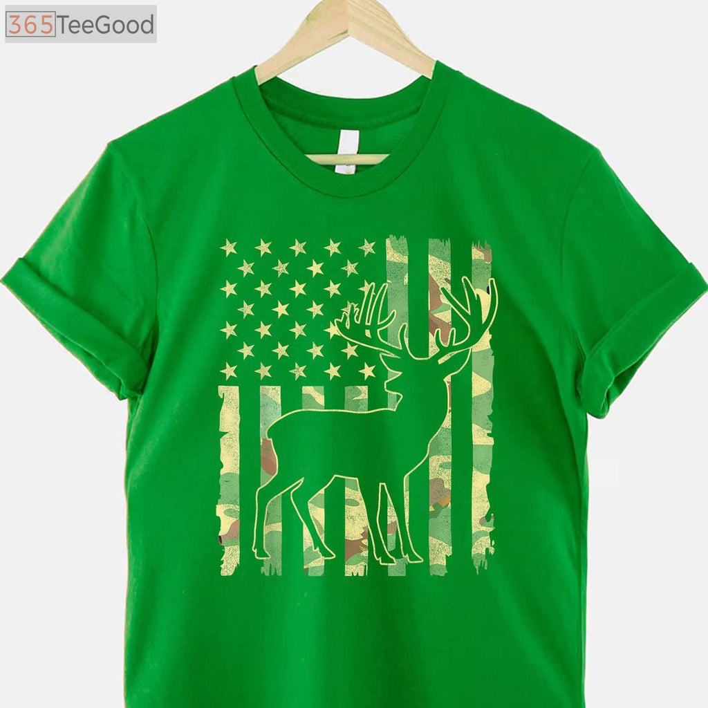Deer Hunting USA Flag Hunting T-Shirt, Buck Camouflage Hunter Dad Hunting Shirt
