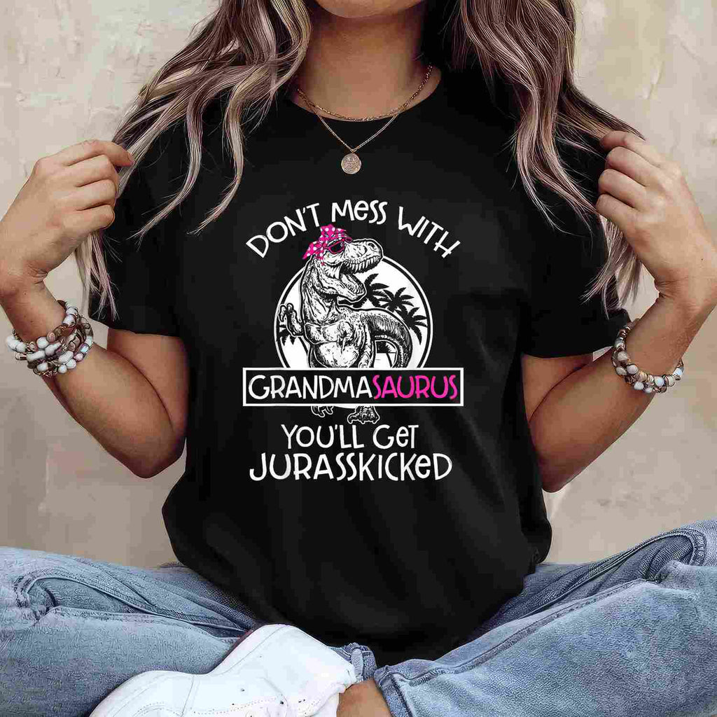 Dont Mess With Grandmasaurus Funny Grandma Gift Tee Jurassic T-Shirt Women Adults