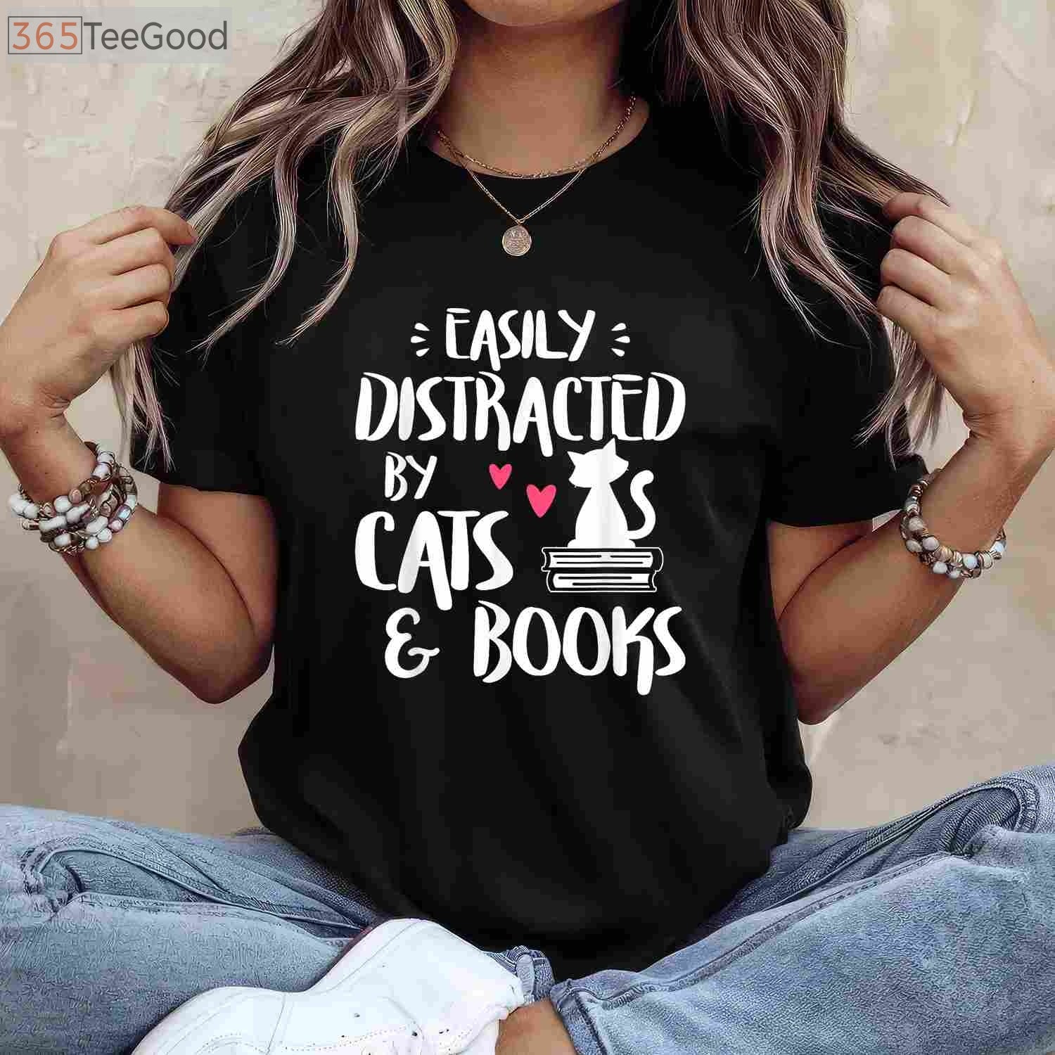 Easily Distracted by Cats and Books T-Shirt - Cute Reader & Cat Lover Gift