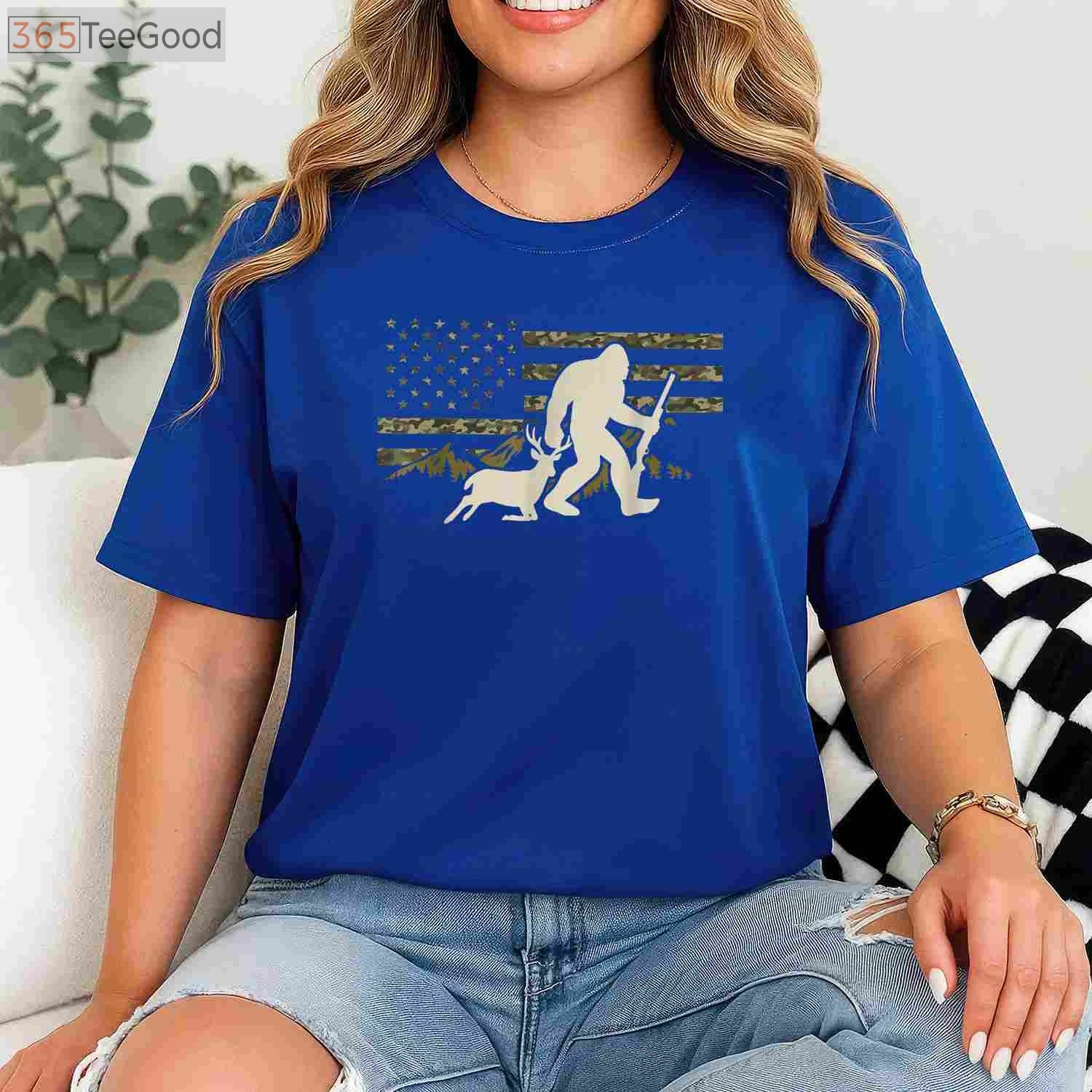 Funny Bigfoot Deer Hunting USA Flag T-Shirt, Sasquatch Buck Season Apparel