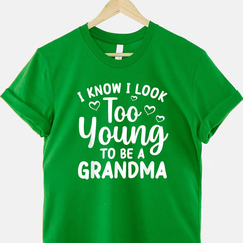 Funny Grandma To Be Gift Tee Pregnancy Announcement T-Shirt Women Adults