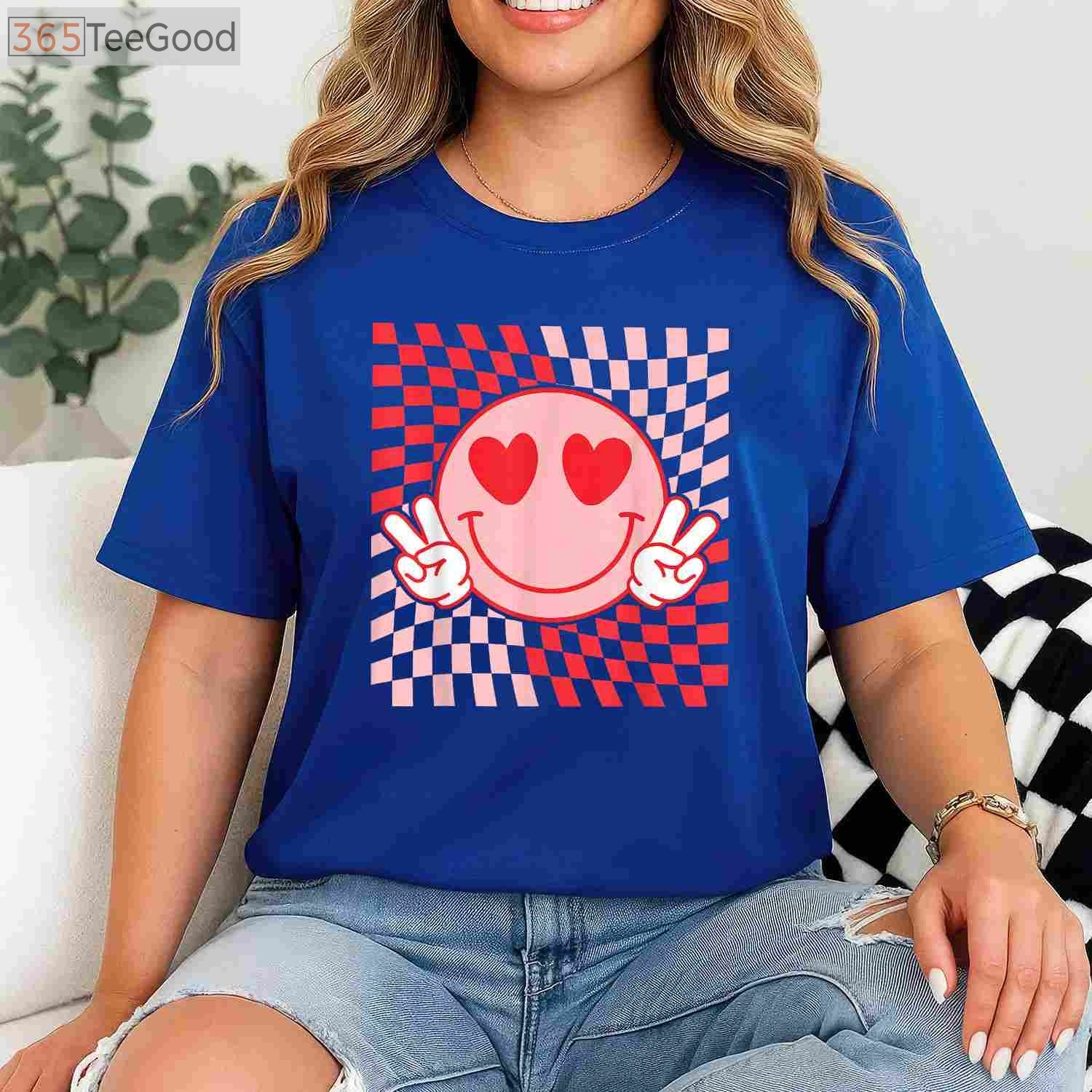 Groovy Valentine Vibes T-Shirt - Retro 70s Valentine's Day Shirt for Family
