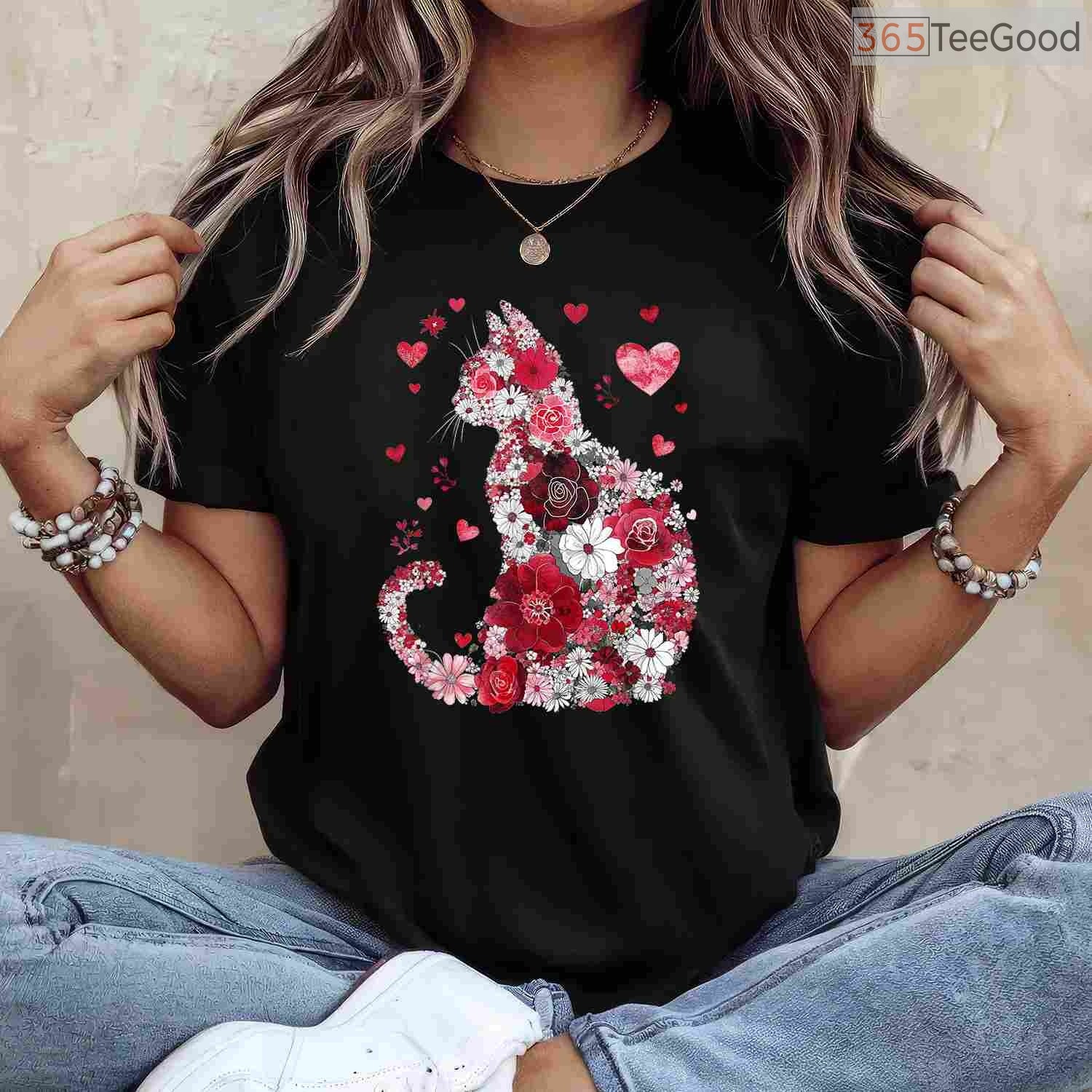Happy Meowentine's Day Funny Cat Lover T-Shirt, Cute Kitten Valentine Gift for Women & Girls