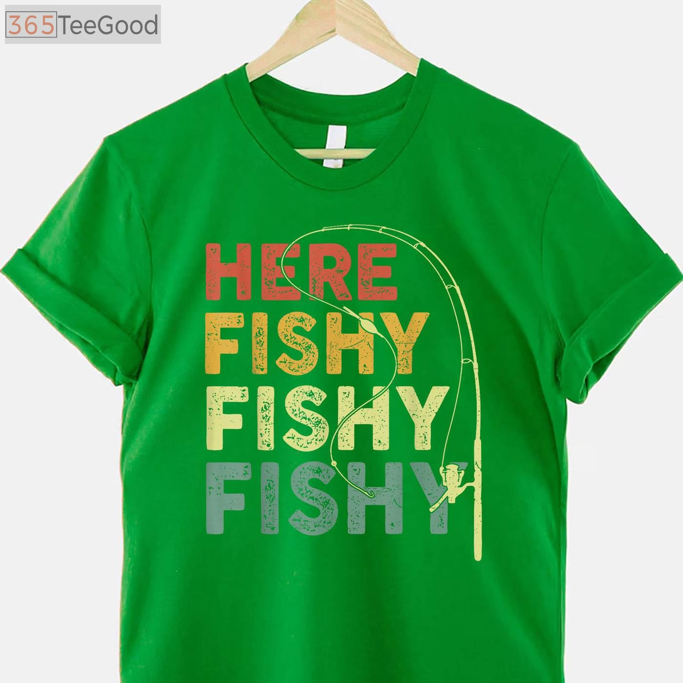 Here Fishy Fishy Bass Fish Dad T-Shirt - Funny Fisherman Gift For Men