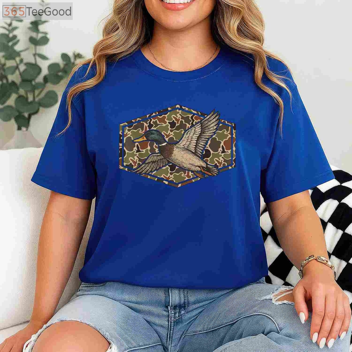 Mallard Duck Camouflage Hunting Shirt, Seasonal Waterfowl Hunter Graphic Tee