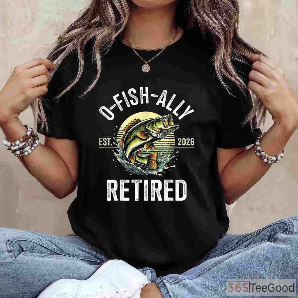 Official Retired 2026 Fishing Shirt, Funny Retirement Gift for Avid Fishermen