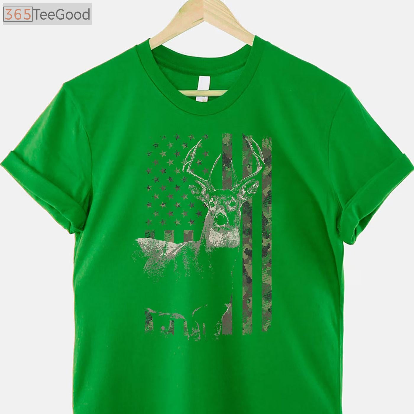 Patriotic American Flag Deer Hunting Camo T-Shirt, USA Buck Outdoorsman Tee
