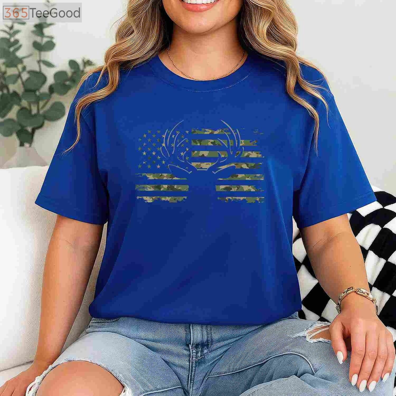 Patriotic Deer Hunting Camouflage T-Shirt, American Flag Antlers Graphic Tee
