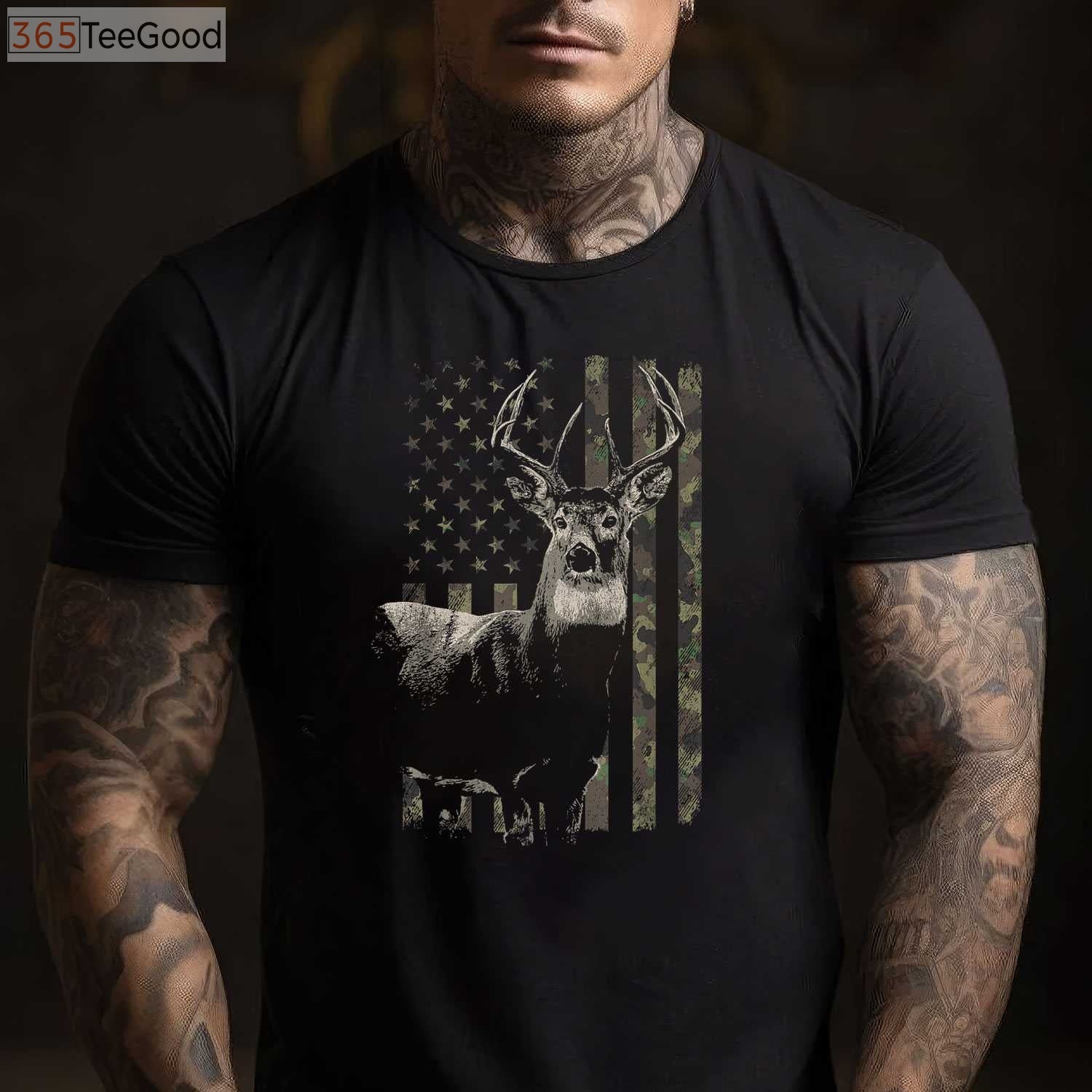 Patriotic American Flag Deer Hunting Camo T-Shirt, USA Buck Outdoorsman Tee