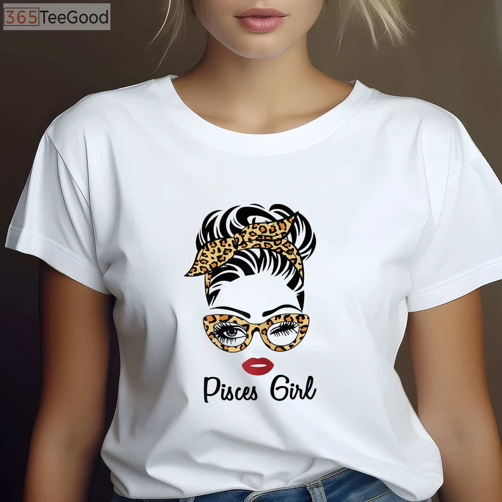 Pisces Girl Zodiac Birthday Shirt - February March Astrology Gift for Women