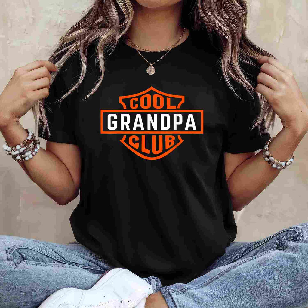 Retro Cool Grandpa Club Funny Fathers Day Gift Tee T-Shirt Men Adults Unisex