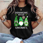 St Patrick’s Day Lucky Shamrock Leopard Gnome T-Shirt for Irish Women
