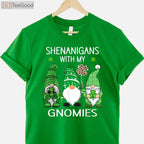 St Patrick’s Day Lucky Shamrock Leopard Gnome T-Shirt for Irish Women