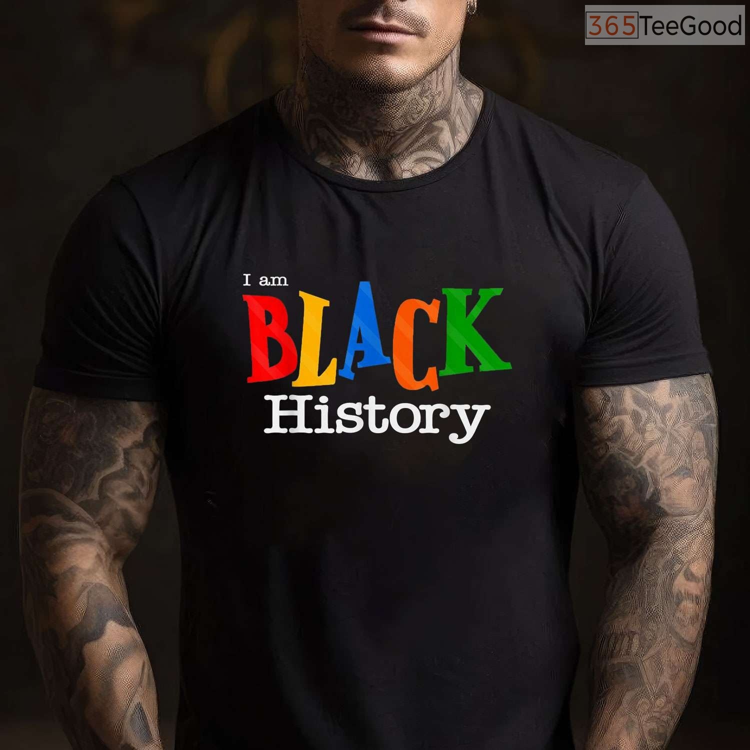 Vintage Black History Month Shirt Retro Black Power Fist T-Shirt for Women & Men